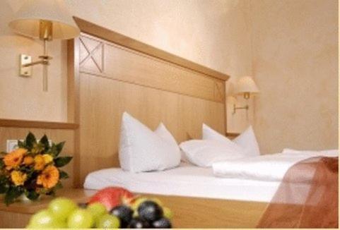 Hotel Schwanen Kaelberbronn Pfalzgrafenweiler Room photo